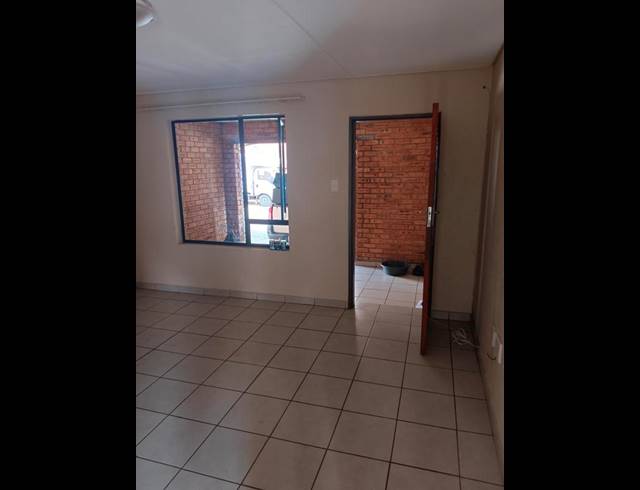 1 BEDROOM PROPERTY TO RENT IN ELSPARK